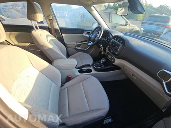 2025 Kia Soul LX - miniatura 8