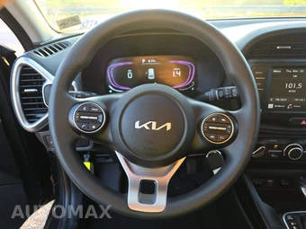 2025 Kia Soul LX - miniatura 10