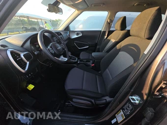 2025 Kia Soul LX - miniatura 7
