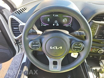 2025 Kia Soul LX - miniatura 10
