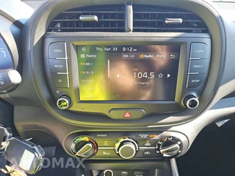 2025 Kia Soul LX - miniatura 11