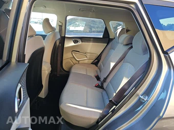 2025 Kia Soul LX - miniatura 13
