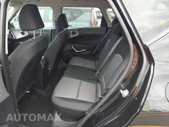2025 Kia Soul LX - miniatura 13