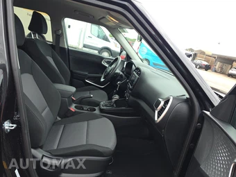 2025 Kia Soul LX - miniatura 8
