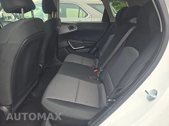 2025 Kia Soul LX - miniatura 13
