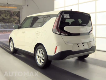 2025 Kia Soul LX - miniatura 6