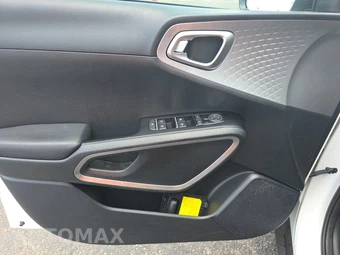 2025 Kia Soul LX - miniatura 9
