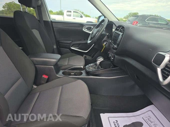 2025 Kia Soul LX - miniatura 18