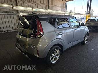 2025 Kia Soul LX - miniatura 4
