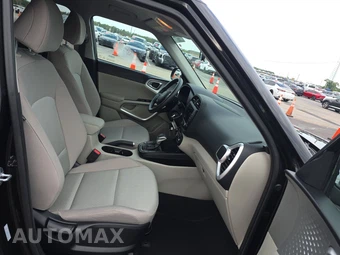 2025 Kia Soul LX - miniatura 8