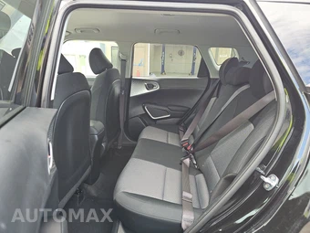 2025 Kia Soul LX - miniatura 13