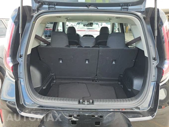 2025 Kia Soul LX - miniatura 16