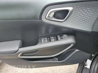 2025 Kia Soul LX - miniatura 9