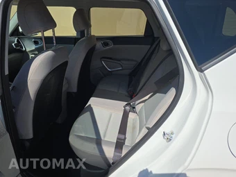 2025 Kia Soul LX - miniatura 13