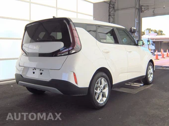 2025 Kia Soul LX - miniatura 4