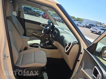 2025 Kia Soul LX - miniatura 8