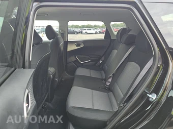 2025 Kia Soul LX - miniatura 13