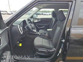 2025 Kia Soul LX - miniatura 7
