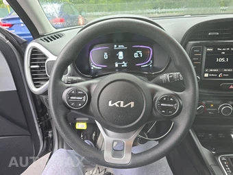 2025 Kia Soul LX - miniatura 10