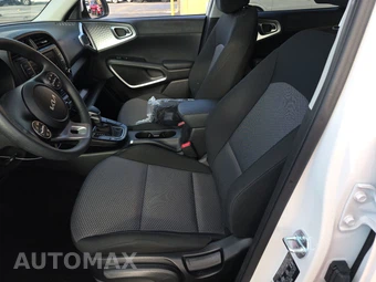 2025 Kia Soul LX - miniatura 7