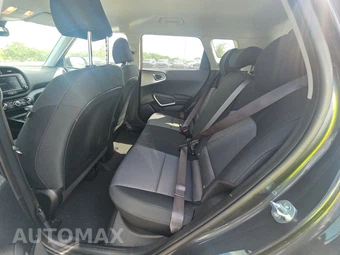2025 Kia Soul LX - miniatura 13
