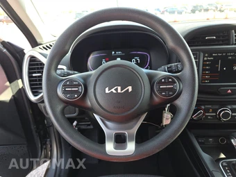 2025 Kia Soul LX - miniatura 10