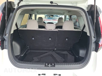 2025 Kia Soul LX - miniatura 16