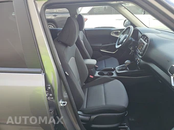 2025 Kia Soul LX - miniatura 8