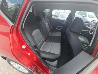 2025 Kia Soul LX - miniatura 16