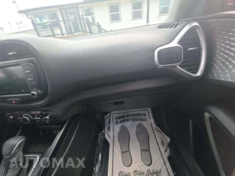 2025 Kia Soul LX - miniatura 19
