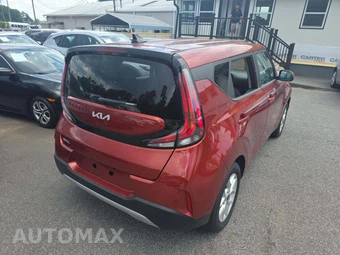 2025 Kia Soul LX - miniatura 3
