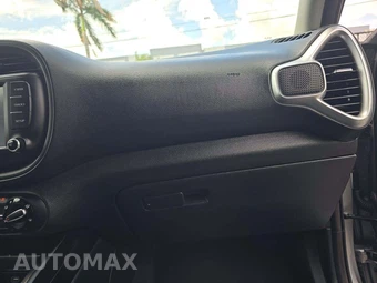 2025 Kia Soul LX - miniatura 16
