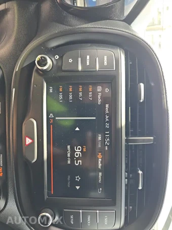2025 Kia Soul LX - miniatura 19