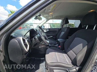2025 Kia Soul LX - miniatura 3