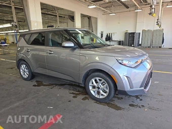 2025 Kia Soul LX - miniatura 3