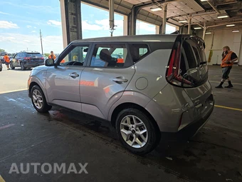 2025 Kia Soul LX - miniatura 6