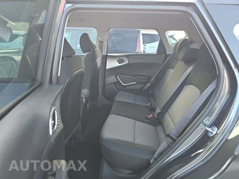 2025 Kia Soul LX - miniatura 13