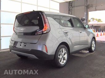 2025 Kia Soul LX - miniatura 4