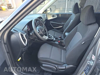 2025 Kia Soul LX - miniatura 7