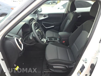 2025 Kia Soul LX - miniatura 7