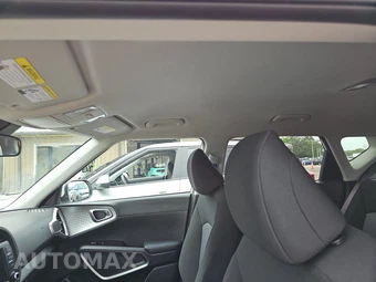 2025 Kia Soul LX - miniatura 18