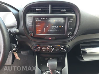 2025 Kia Soul LX - miniatura 11
