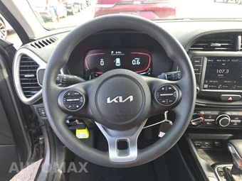 2025 Kia Soul LX - miniatura 10