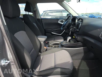 2025 Kia Soul LX - miniatura 8