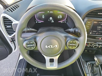 2025 Kia Soul LX - miniatura 10