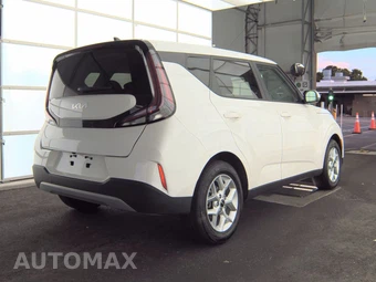 2025 Kia Soul LX - miniatura 4