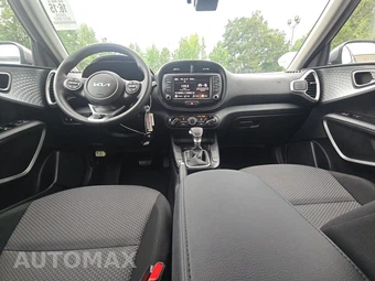 2025 Kia Soul LX - miniatura 11