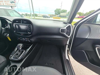 2025 Kia Soul LX - miniatura 19