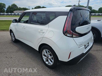 2025 Kia Soul LX - miniatura 2