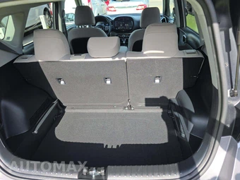 2025 Kia Soul LX - miniatura 14